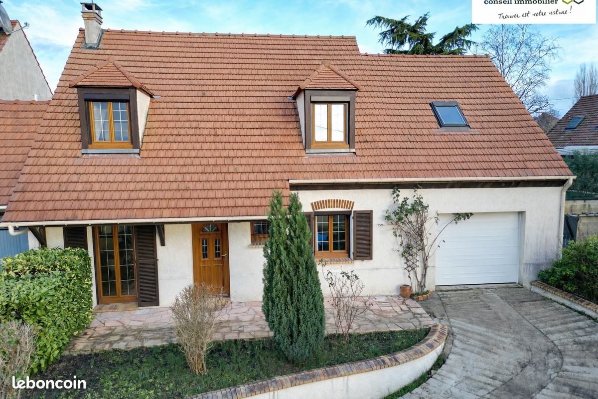 Maison 7 pièces 112 m² · à Bruyères-le-Châtel · 112 m² · 312 000 €