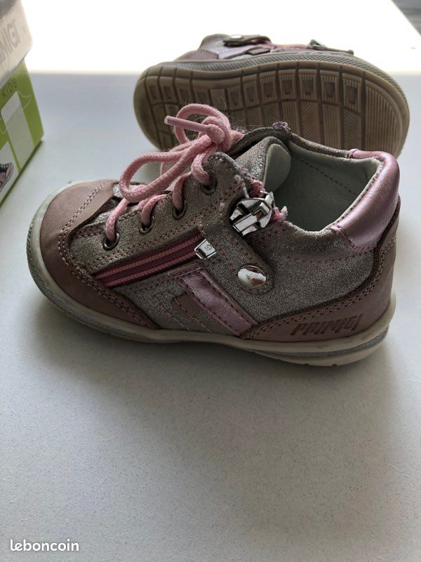 CHAUSSURES PRIMIGI Fille Taille 21 (image 2)