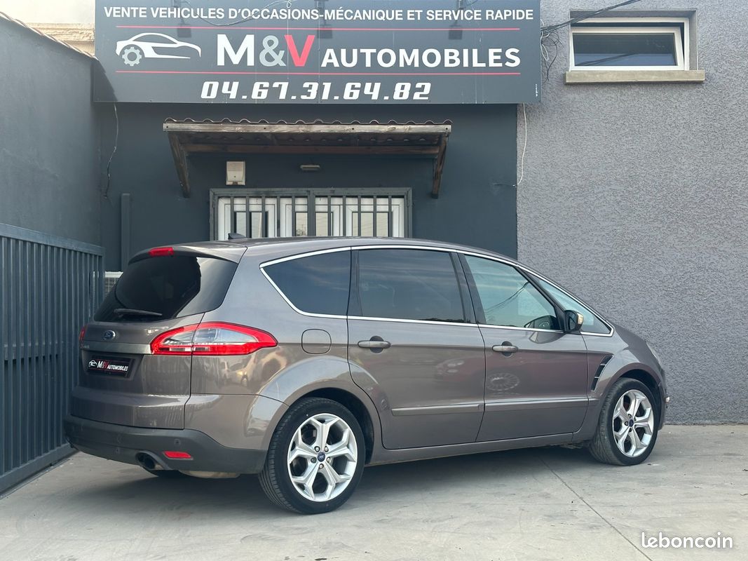 FORD S-MAX 2.2 TDCi 200ch Titanium 7places (image 4)