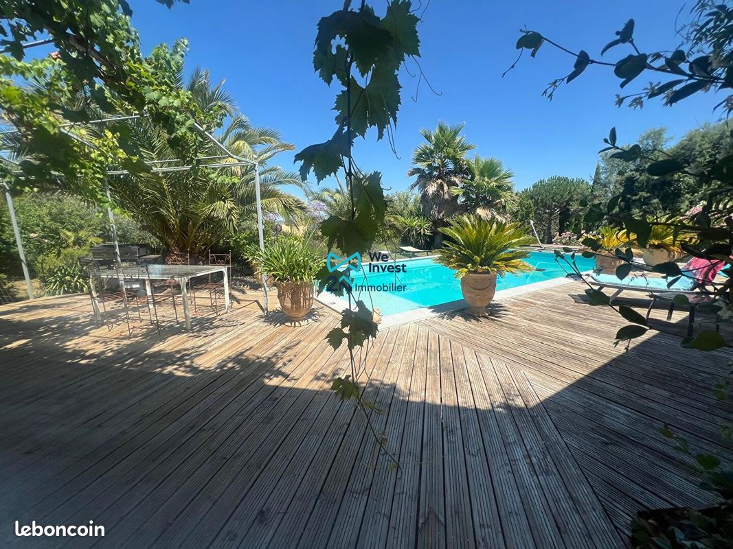 Maison 7 pièces 204 m² · à Lapeyrouse-Fossat · 204 m² · 549 000 €