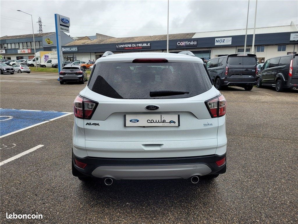 Ford Kuga II 2.0 TDCI 150 S&S 4X4 BVM6 Titanium (image 5)