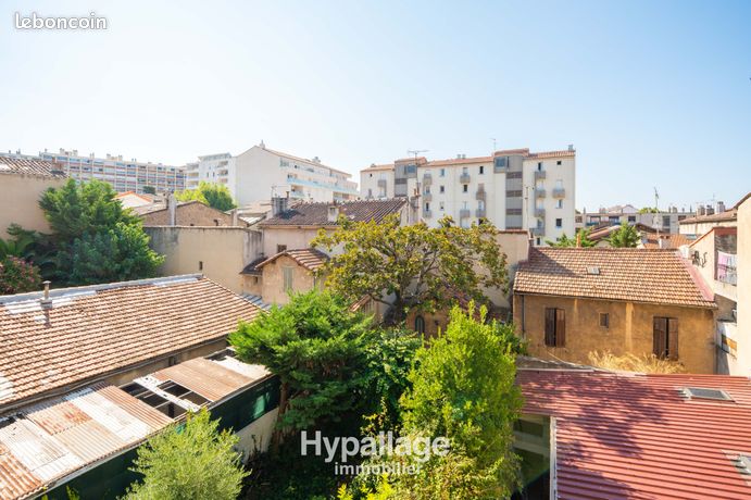 Appartement 2 pièces 47 m² — 9