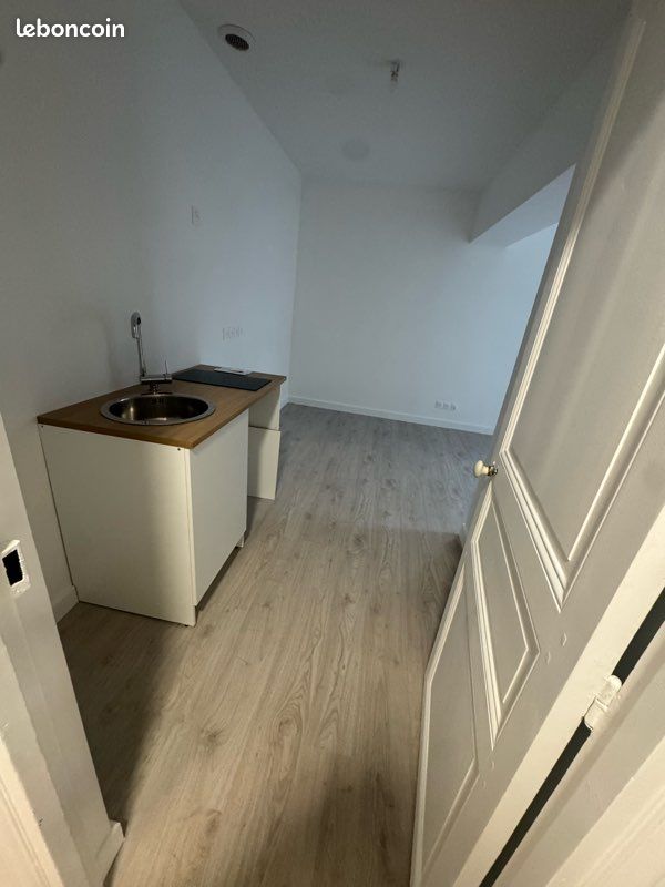 Appartement 1 pièce(s) 35 m²à louer Longjumeau