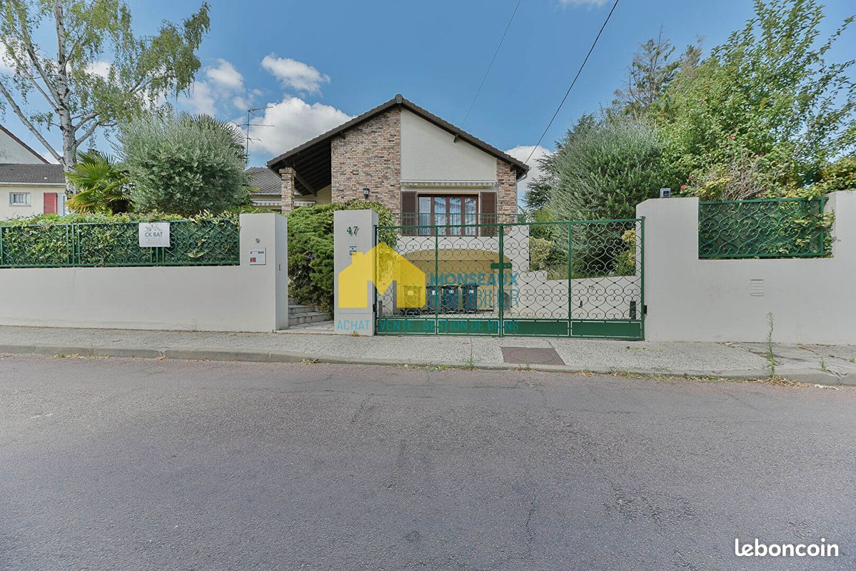Maison 7 pièces 131 m² · à Longpont-sur-Orge · 131 m² · 359 000 €