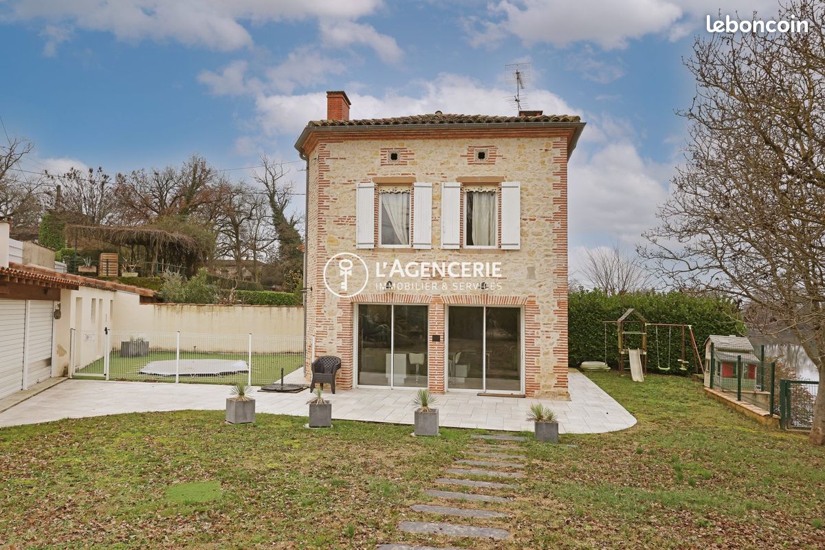 Maison 6 pièces 180 m² · à Albi · 180 m² · 2 100 €