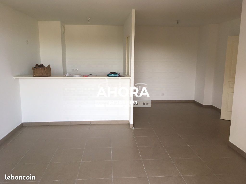 Appartement 3 pièces 63 m² · à Marseille · 63 m² · 1 061 €