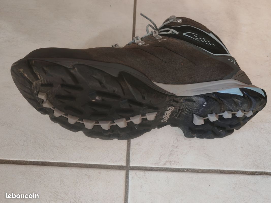 Chaussures montantes randonnée Asolo T40 (image 2)