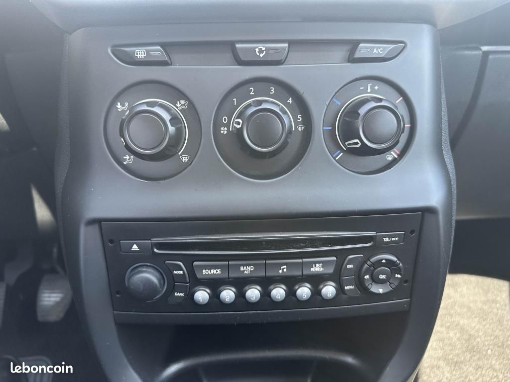 CITROEN C3 1.4 HDi FAP - 70 Business (image 23)