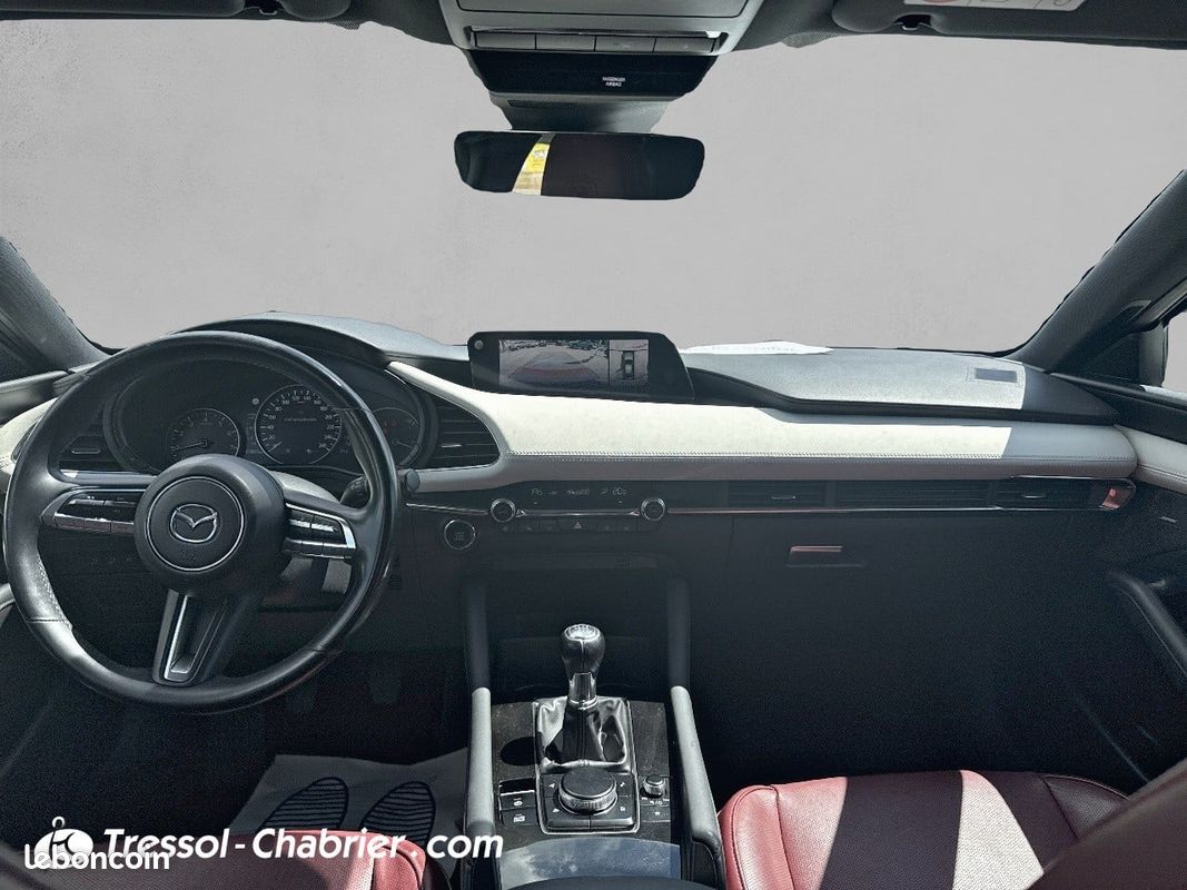 MAZDA Mazda3 5 portes 2.0L SKYACTIV-X M Hybrid 180 ch BVM6 100eme Anniversaire (image 10)