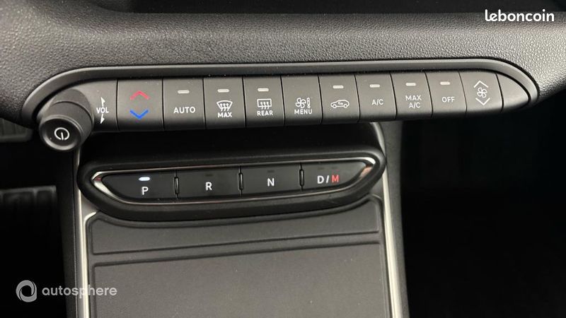 Jeep Avenger 1.2 Turbo T3 100ch MHEV Summit BVR6 eHybrid (image 26)