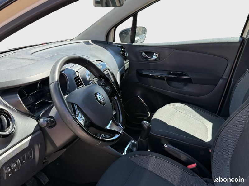 Renault CAPTUR 0.9 TCE 90CH STOP&START ENERGY LIFE ECO² (image 3)