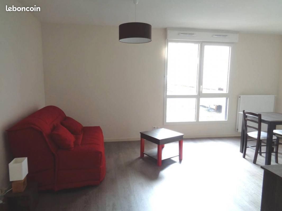 Studio 1 pièce 28 m² - Brive-la-Gaillarde 19100 (image principale 6)