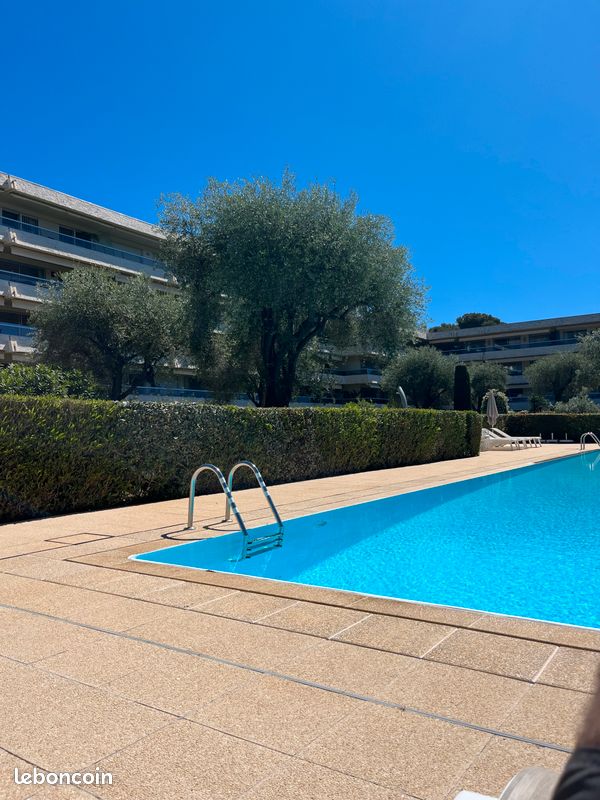 Appartement 3 pièces 76 m² · à Roquebrune-Cap-Martin · 76 m² · 1 300 000 €
