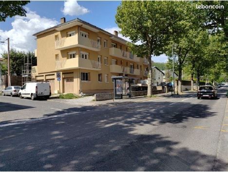 Appartement 2 pièces 29 m² · à Millau · 29 m² · 49 000 €
