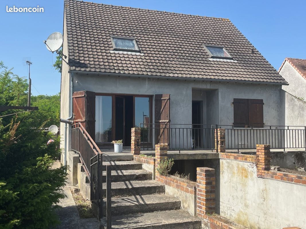Maison 5 pièces 170 m² · à Corbeil-Essonnes · 170 m² · 340 000 €