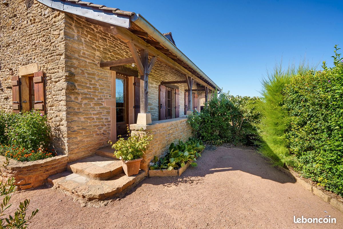 Maison 3 pièces 81 m² · à Cluny · 81 m² · 169 000 €