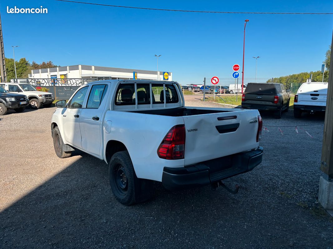 Toyota hilux D4D 2,4 150 double cabine (image 3)