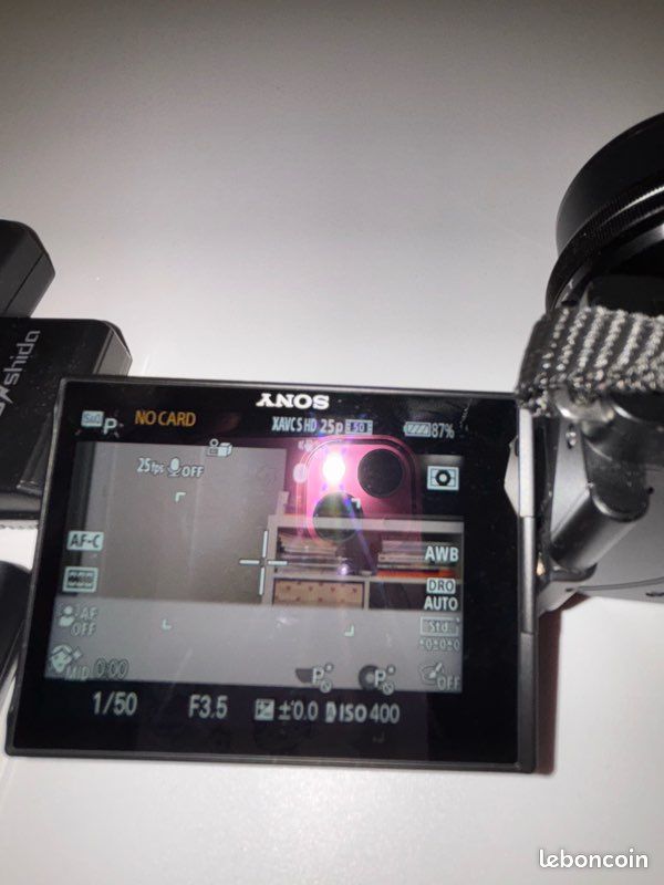 Appareil Photo Sony ZV-E10 + Objectif 16-50mm + Micro + Carte SD 128Go - Comme Neuf, Occasion En état Top