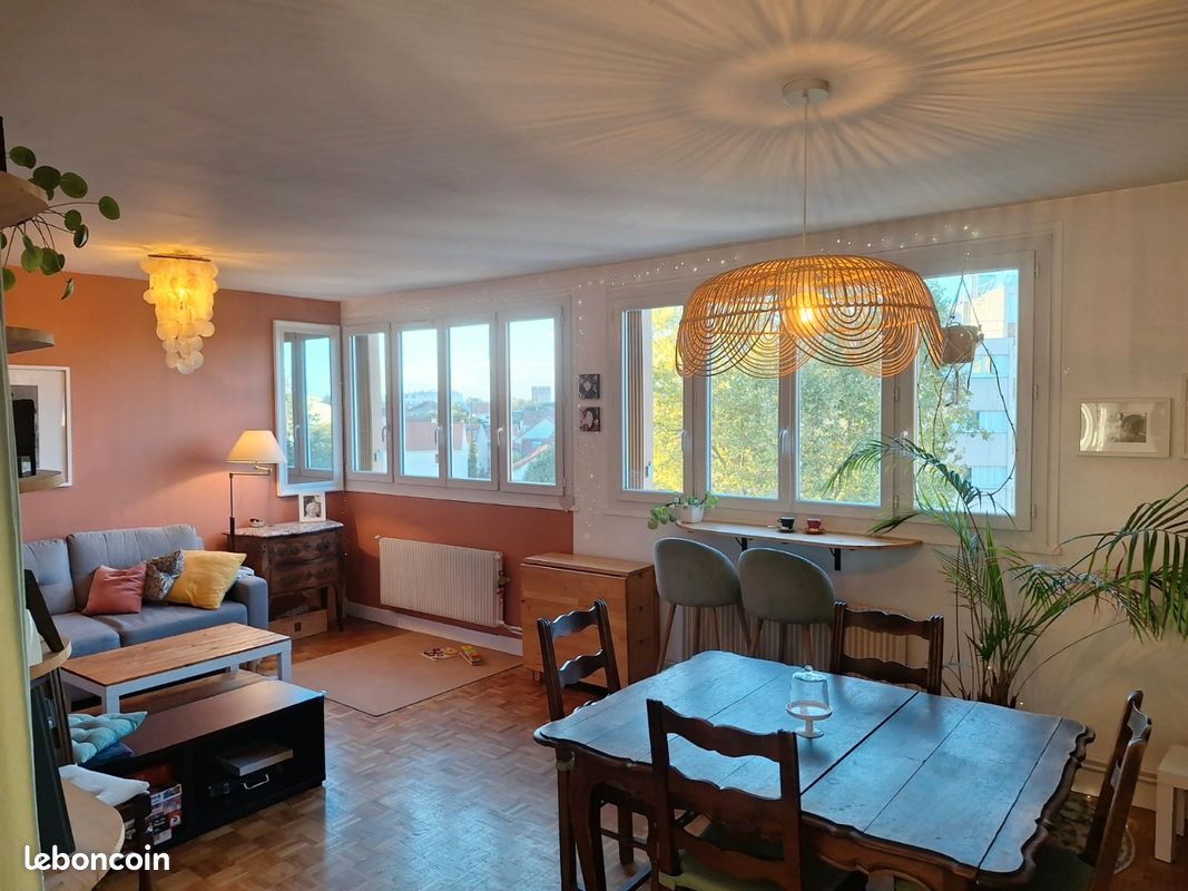 Appartement 4 pièces 78 m² · à Châtillon · 78 m² · 1 800 €/mois