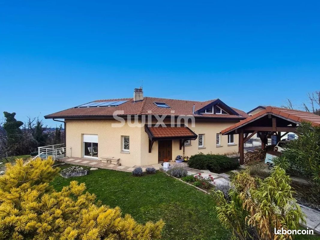 Maison 5 pièces 247 m² · à Publier · 247 m² · 850 000 €