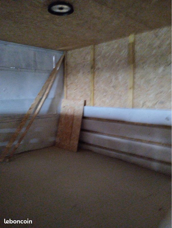 Local commercial 1 pièce 10 m² · à Vic-en-Bigorre · 10 m² · 54 €/mois