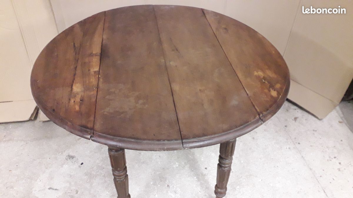 Table (image 1)