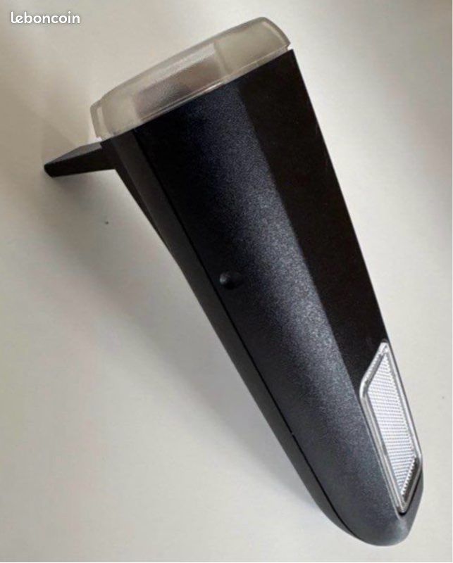 Lampe coffre détachable Peugeot Citroën (image 3)