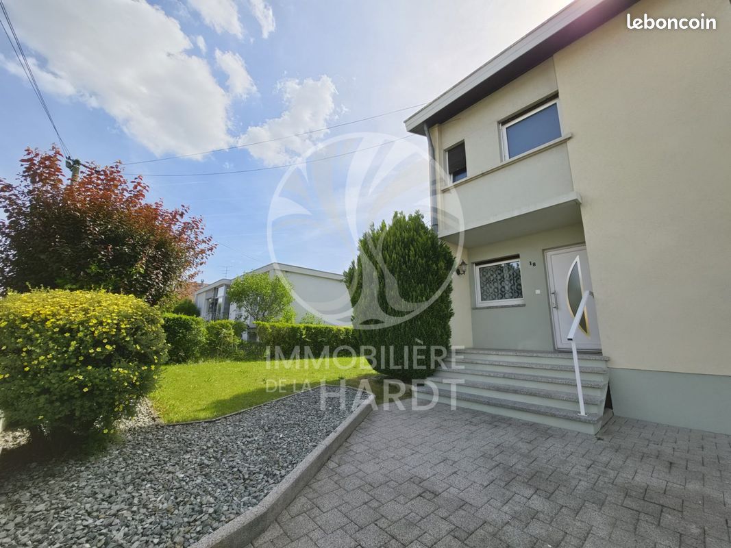 Maison 5 pièces 102 m² · à Pfastatt · 102 m² · 269 900 €