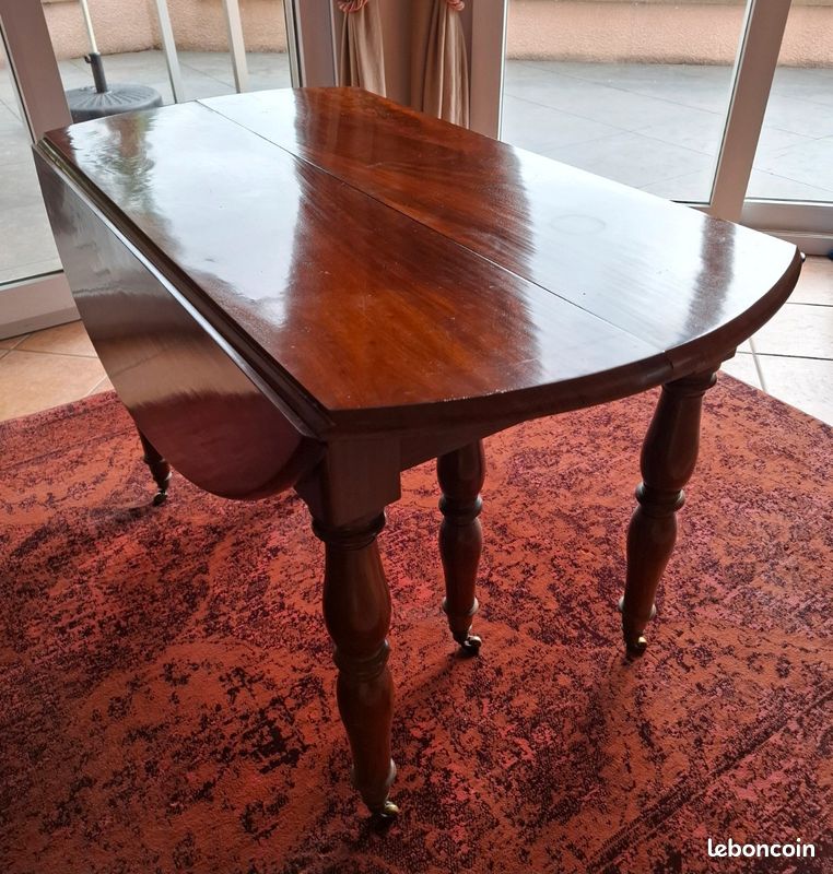 TABLE de salle à manger ronde à volets en acajou