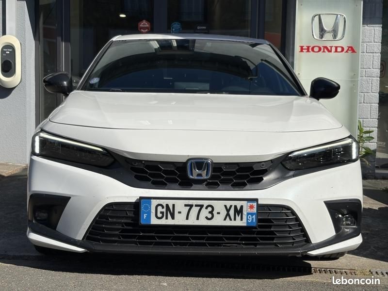 Honda Civic 2.0 i-MMD 184ch e:HEV Sport (image 4)