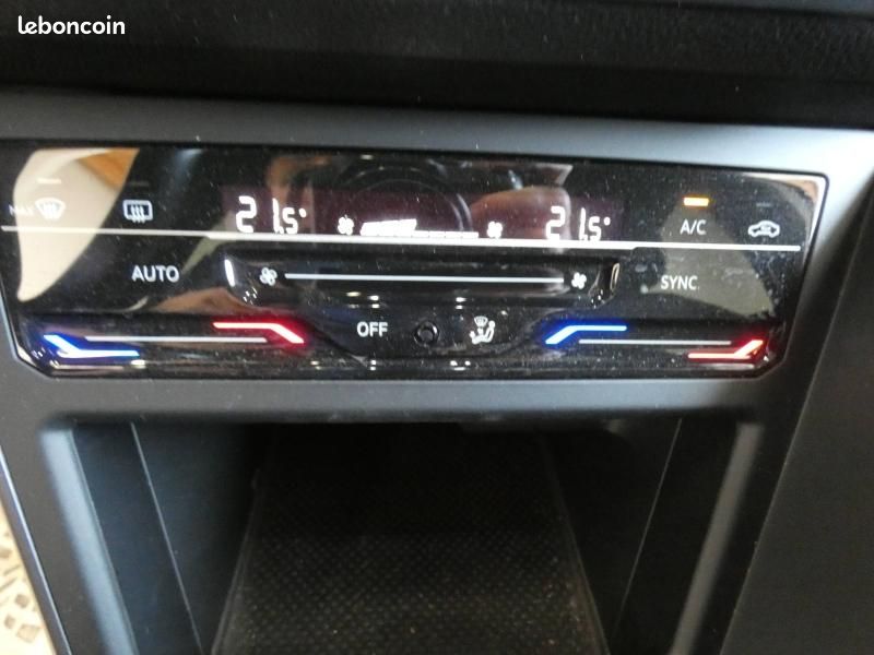 Volkswagen Polo 1.0 TSI 95ch R-Line DSG7 (image 25)