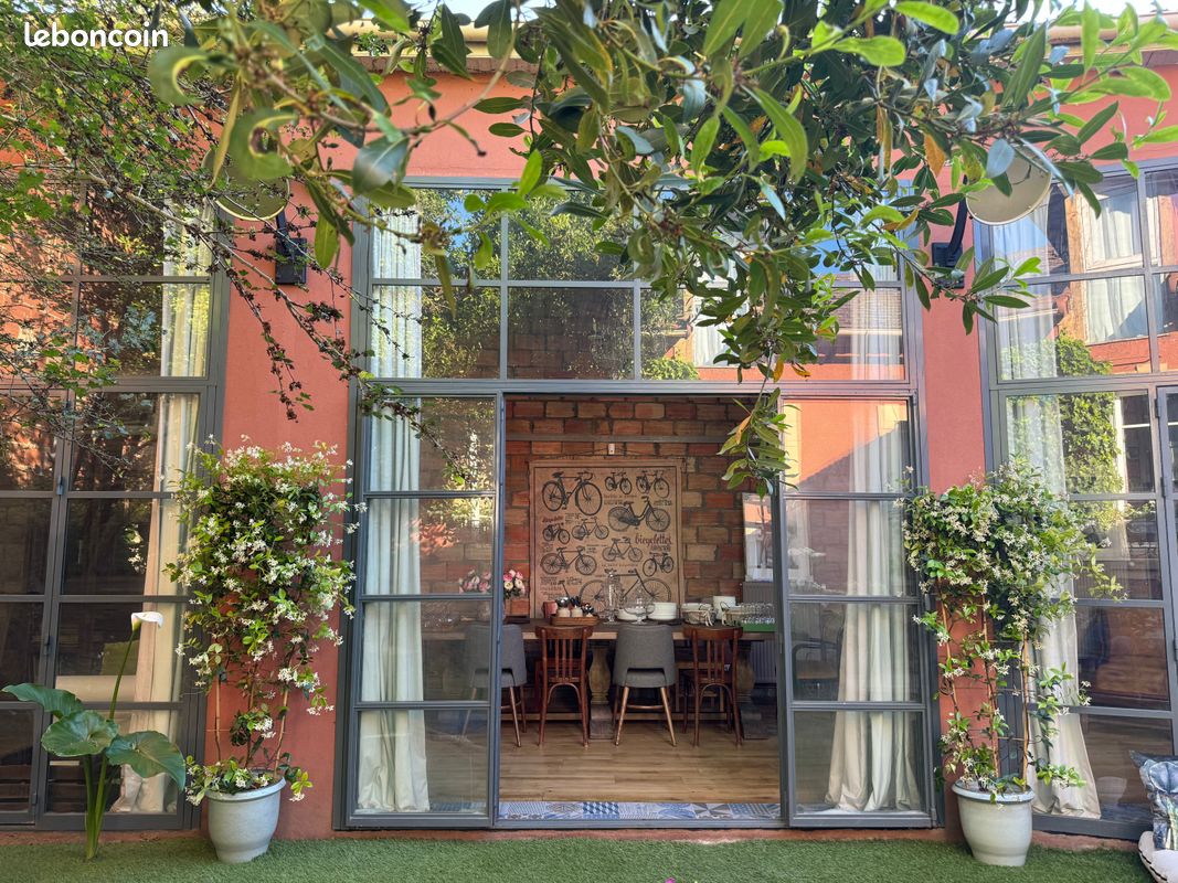 Maison 6 pièces 217 m² · à Ivry-sur-Seine · 217 m² · 1 400 000 €
