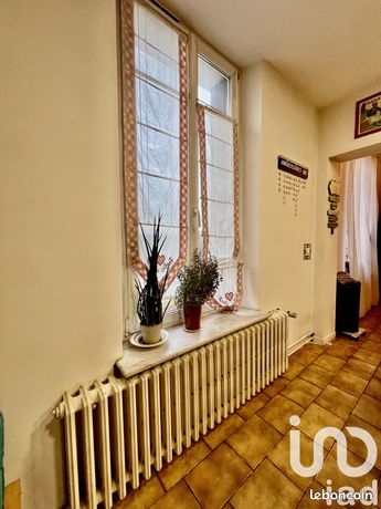https://img.leboncoin.fr/api/v1/lbcpb1/images/53/34/75/533475488e9f39e1081df18cb2c19824415a4cd8.jpg?rule=ad-image