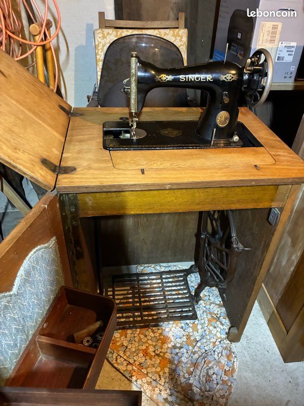 Machine à coudre Singer ancienne – modèle 15K – 1932 – Fonctionnelle – Avec meuble (image 7)