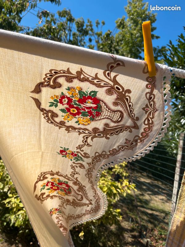 Napperon pour manteau de cheminée ou etagere (image 2)