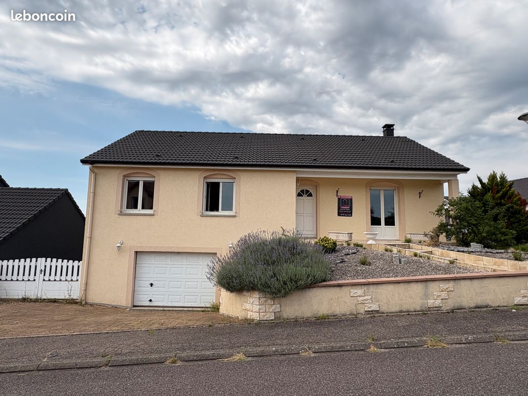 Maison 5 pièces 91 m² · à Valmont · 91 m² · 200 000 €
