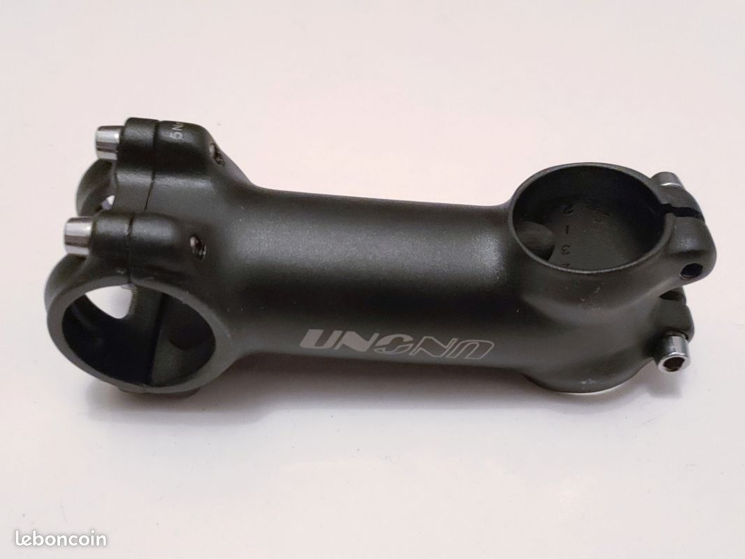 Potence reglable Uno Ahead Set 1+11 / 8 L110 - Potences - Composants