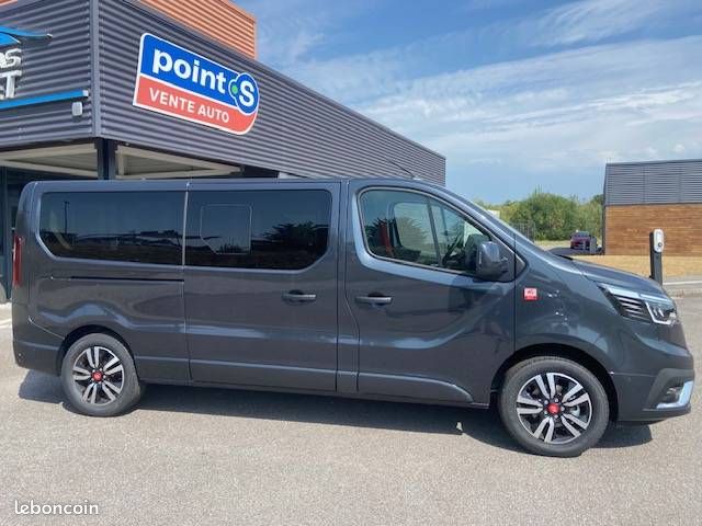 Renault traffic 2.0 170 cv bva 9 places rallonge red 2026 (image 1)