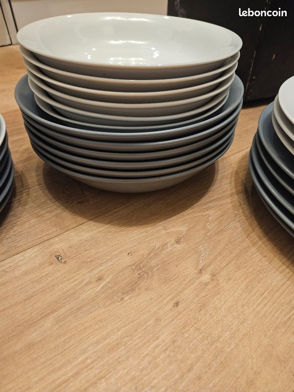 Lot assiettes (image 3)