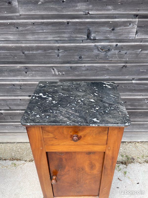 Chevet ancien Louis-Philippe en bois de rose avec plateau marbre (image 2)
