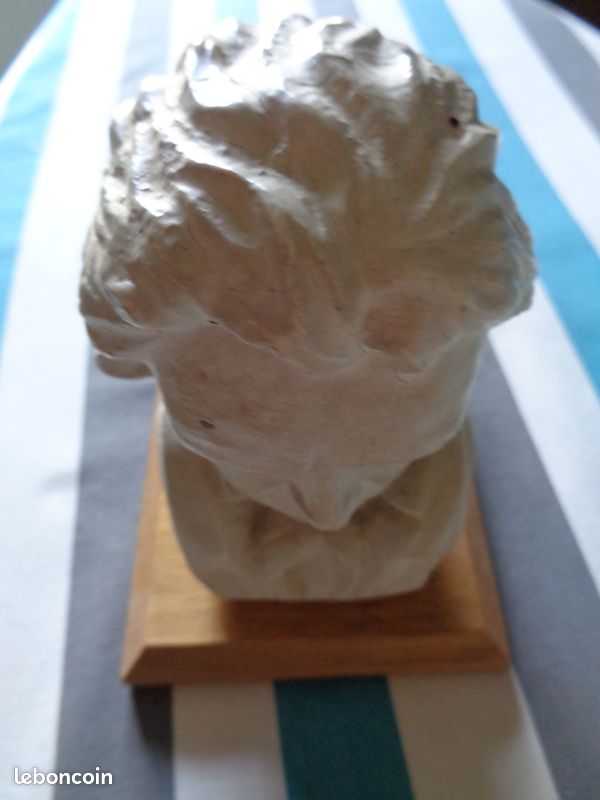 Sculture de bethoven en platre (image 4)