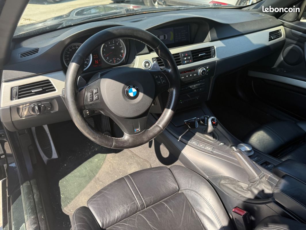 BMW M3 E93 CABRIOLET V8 4.0 420 CH BVA / COUSSINETS DE BIELLES + ACTIONNEURS DE PAPILLONS REMPLACÉs (image 3)