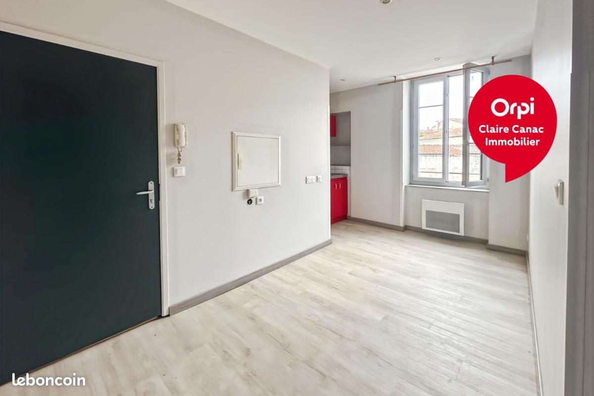 Appartement 2 pièces 24 m² · à Castres · 24 m² · 375 €/mois