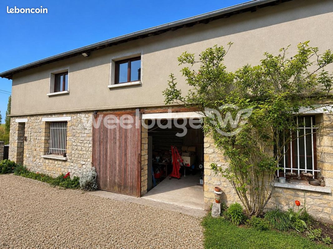 Maison 2 pièces 140 m² · à Condécourt · 140 m² · 229 000 €
