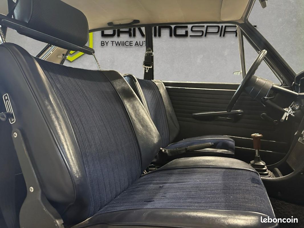 BMW 2002 tii Touring (image 16)