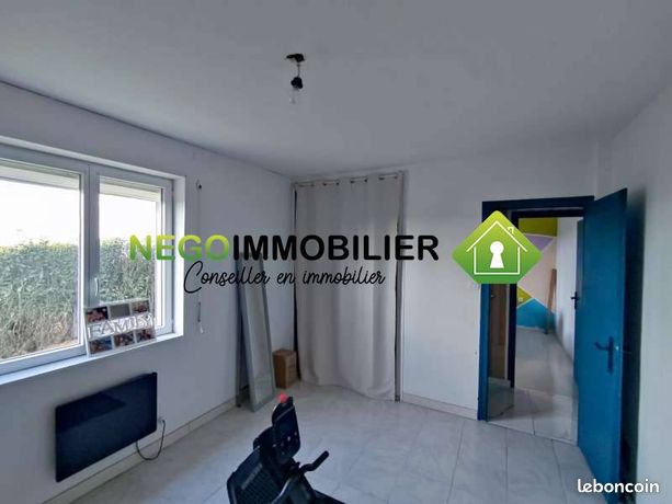https://img.leboncoin.fr/api/v1/lbcpb1/images/53/3f/91/533f918cce7430bde96e7485a7752ec773c8f159.jpg?rule=ad-image