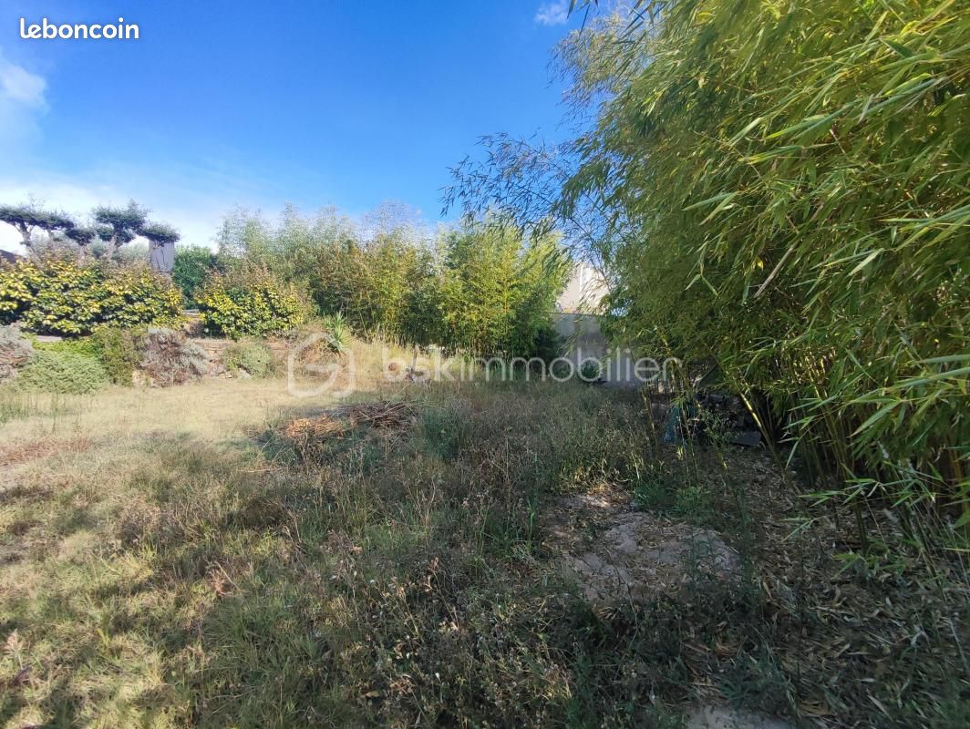 Terrain 333 m² Meze · à Mèze · 155 000 €