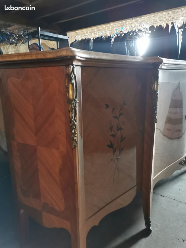 Buffet style Louis 15 bois rose (image 1)