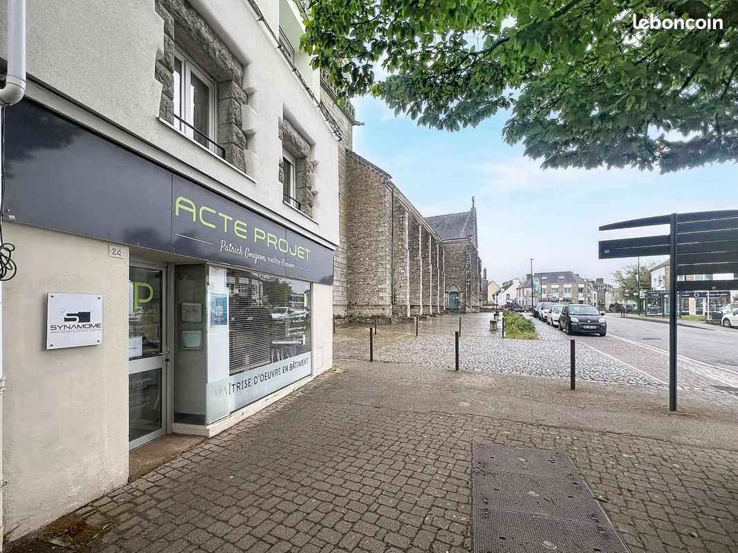 Local commercial 65 m² · à Grand-Champ · 65 m² · 237 000 €