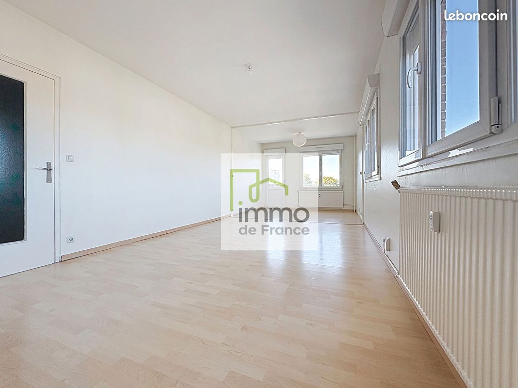 Appartement 3 pièces 79 m² · à Lille · 79 m² · 898 €